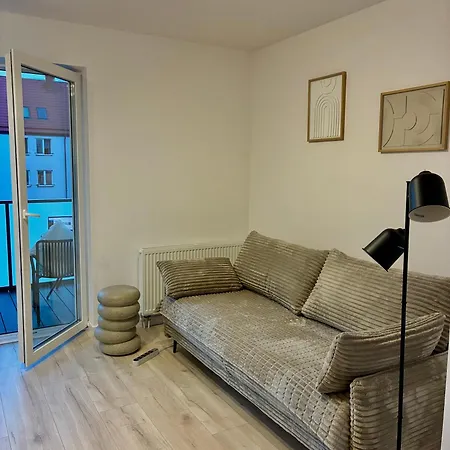 Nowo Wybudowany W Centrum, Garaz Podziemny, Balkon, Winda, Wideodomofon, Wynajem Na Doby *